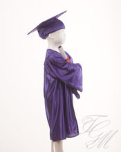 Charger l&#39;image dans la galerie, Ensemble souvenir de graduation pour enfant mauve - Toge de finissant de garderie
