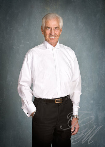 Chemise d'avocat à col cassé avec manches longues et poignets mousquetaire en coton