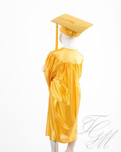 Charger l&#39;image dans la galerie, Ensemble souvenir de graduation pour enfant or brillant ou jaune - Toge de finissant de garderie
