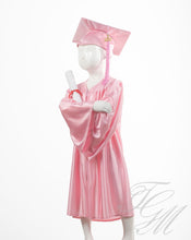 Load image into Gallery viewer, Ensemble souvenir de graduation pour enfant rose - Toge de finissant de garderie
