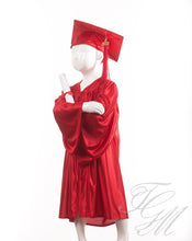 Charger l&#39;image dans la galerie, Ensemble souvenir de graduation pour enfant rouge - Toge de finissant de garderie
