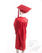 Load image into Gallery viewer, Ensemble souvenir de graduation pour enfant rouge - Toge de finissant de garderie
