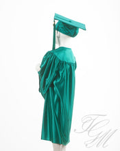 Load image into Gallery viewer, Ensemble souvenir de graduation pour enfant vert émeraude - Toge de finissant de garderie
